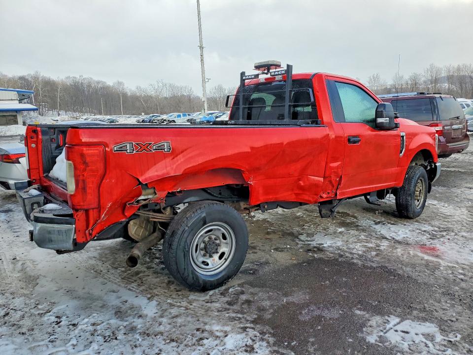 Photo 3 from auction – 2019 FORD F250 SUPER with VIN 1FTBF2B63KEF89992
