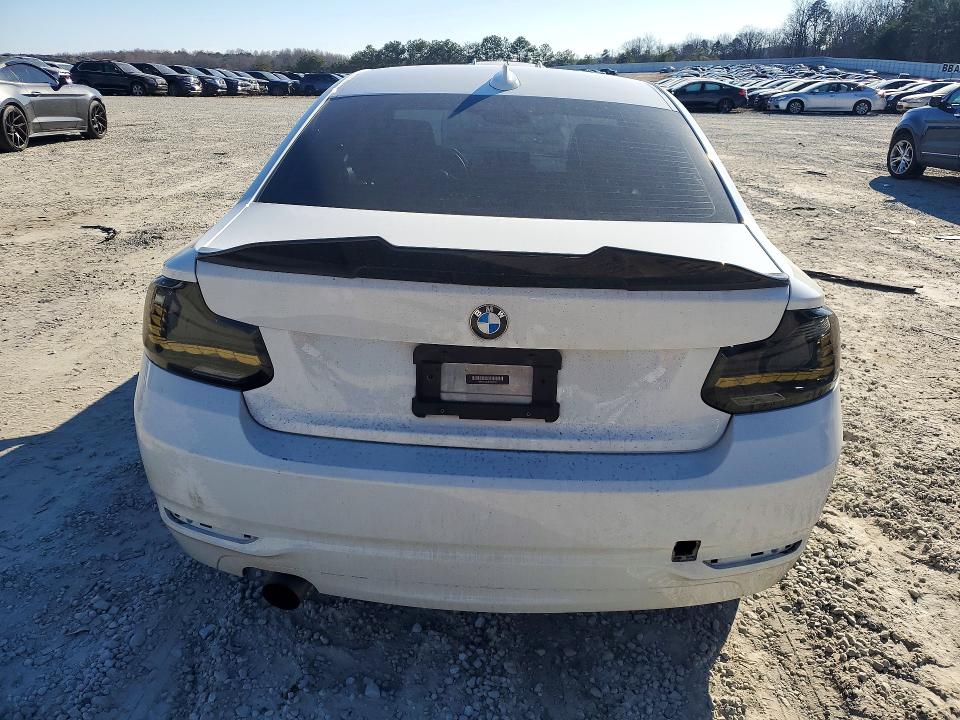 Photo 6 from auction – 2014 BMW 228 with VIN WBA1F5C54EVW97977