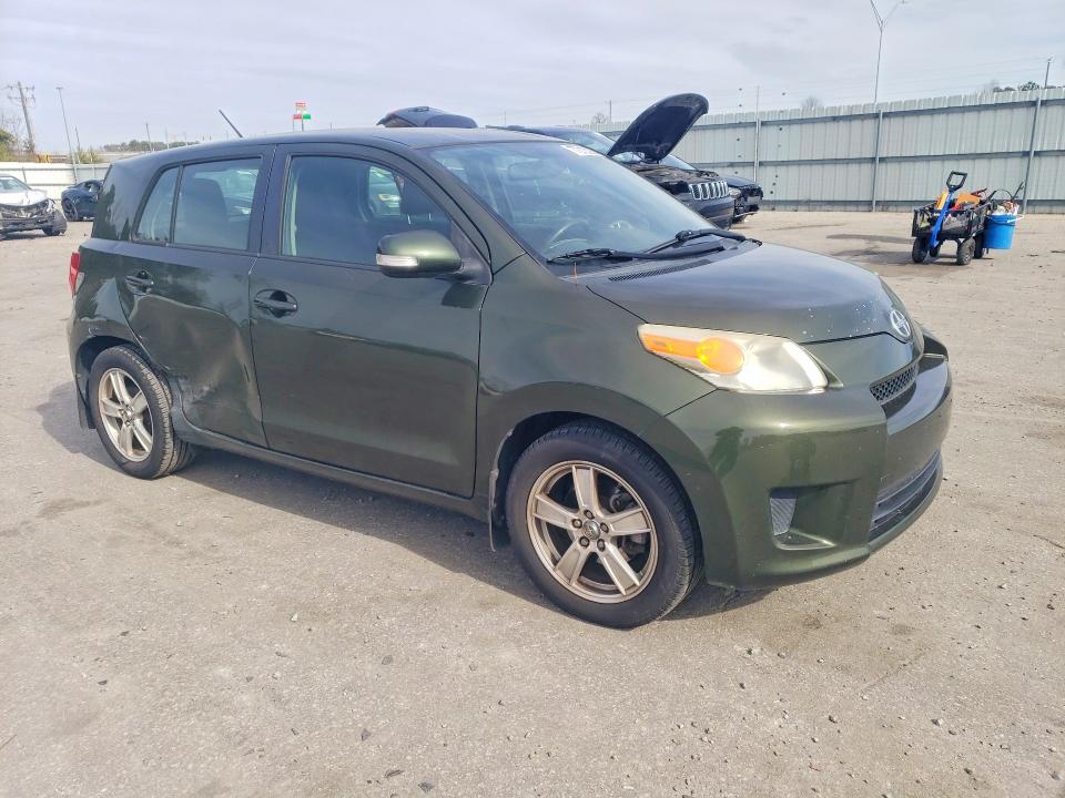 Zdjęcie 4 z aukcji – 2011 TOYOTA SCION XD z VIN JTKKU4B44B1011660