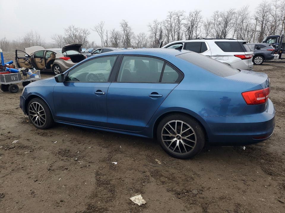 Photo 2 from auction – 2015 VOLKSWAGEN JETTA with VIN 3VW2K7AJ8FM296908