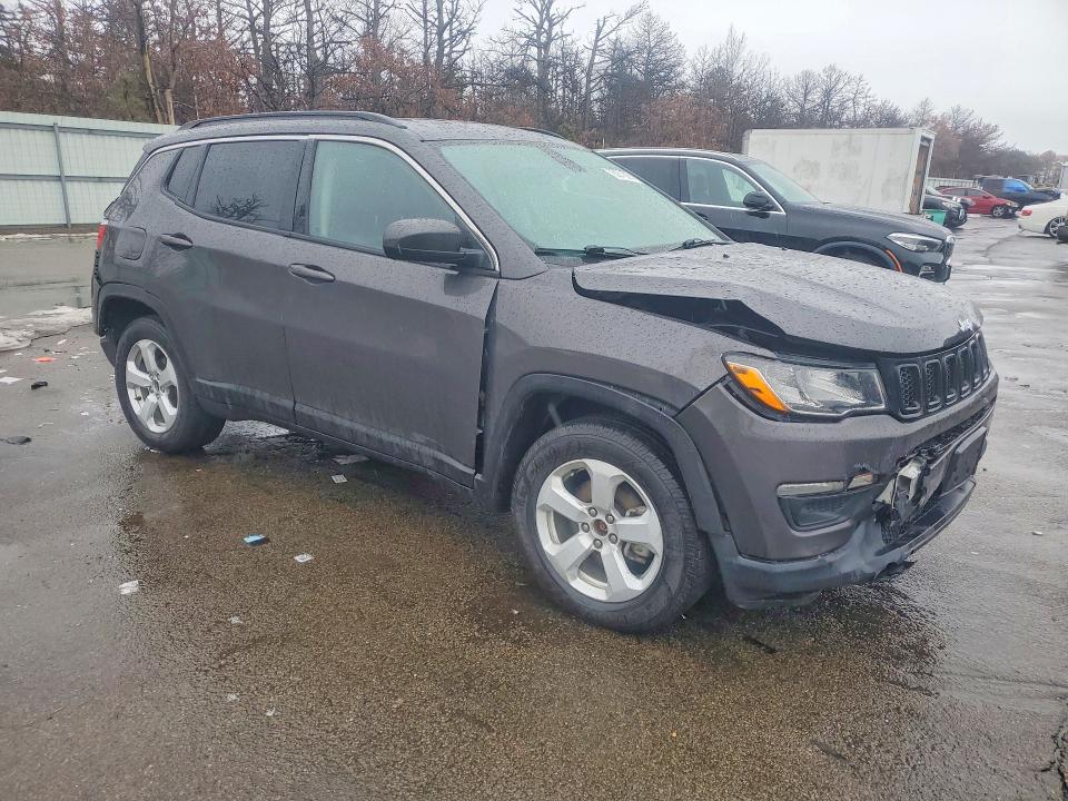 Photo 4 from auction – 2021 JEEP COMPASS with VIN 3C4NJDBB1MT501609