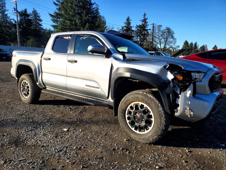 Photo 4 from auction – 2024 TOYOTA TACOMA with VIN 3TMLB5JN5RM063653