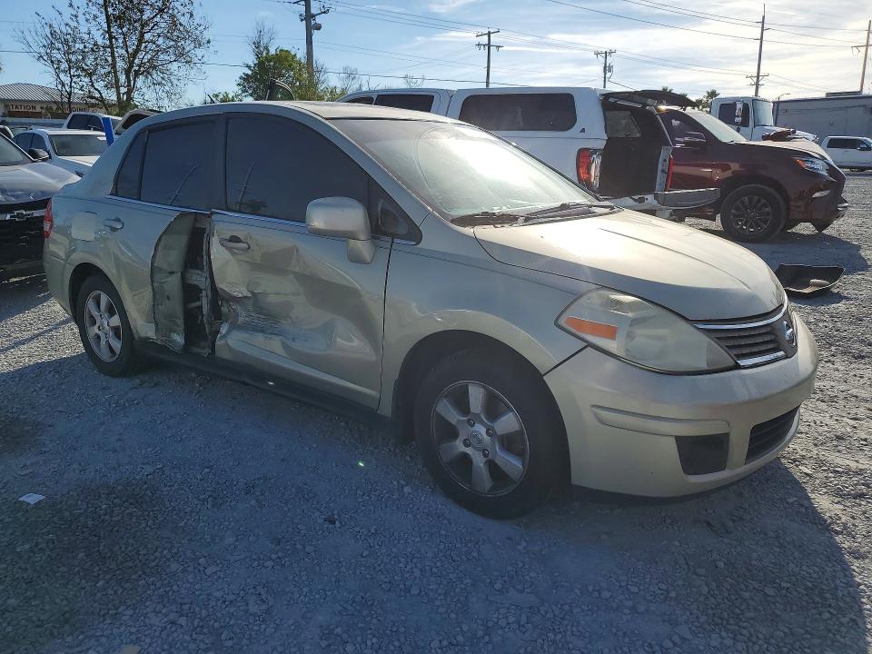 Photo 4 from auction – 2008 NISSAN VERSA with VIN 3N1BC11E98L412774