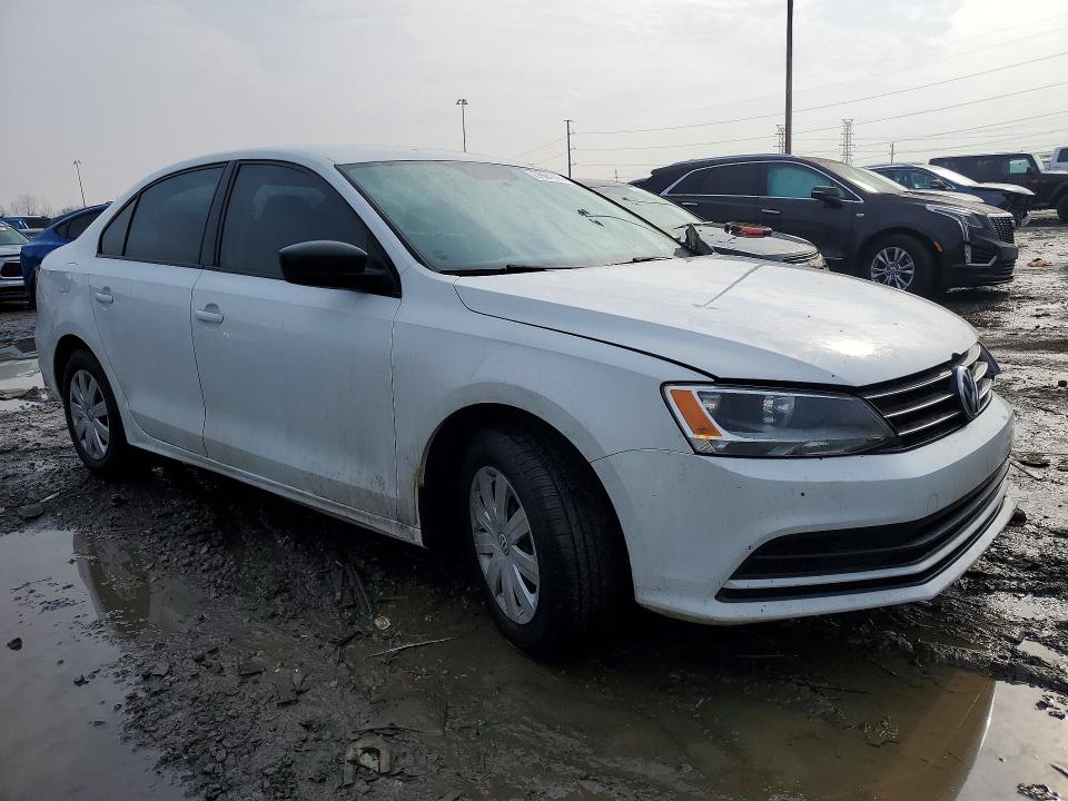 Photo 4 from auction – 2016 VOLKSWAGEN JETTA with VIN 3VW267AJ0GM236501