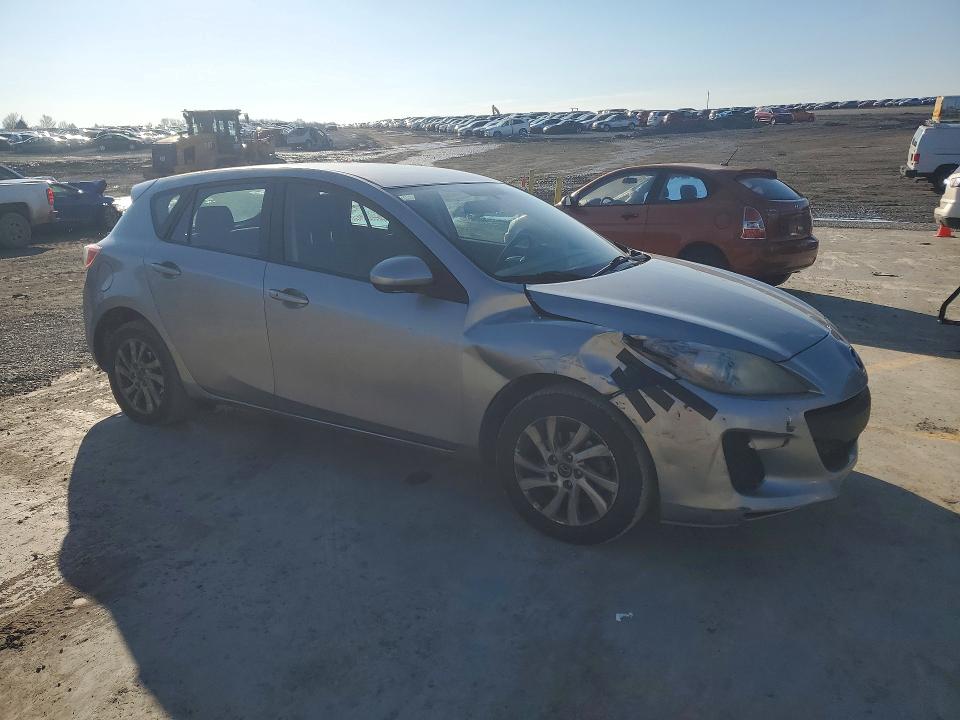 Foto 4 de la subasta – 2013 MAZDA 3 con VIN JM1BL1L78D1762930
