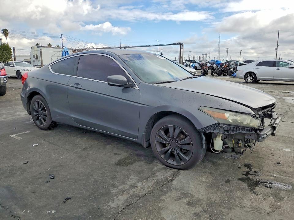 Photo 4 from auction – 2012 HONDA ACCORD with VIN 1HGCS1B32CA010579