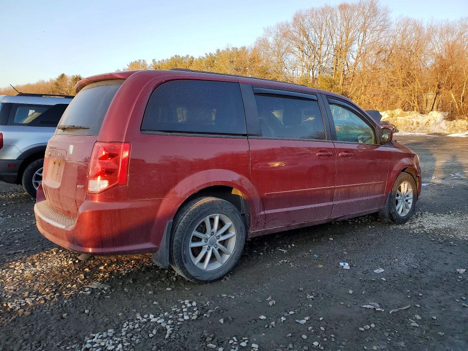 Photo 3 from auction – 2015 DODGE GRAND CARAVAN with VIN 2C4RDGCG2FR607352