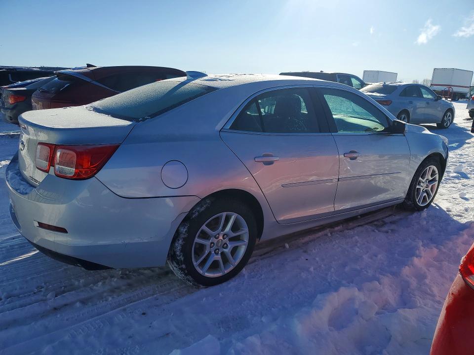 Photo 3 from auction – 2016 CHEVROLET MALIBU LIM with VIN 1G11C5SA2GU155563
