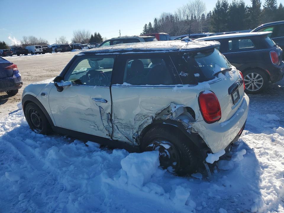 Photo 2 from auction – 2021 MINI COOPER with VIN WMWXR3C00M2N00278