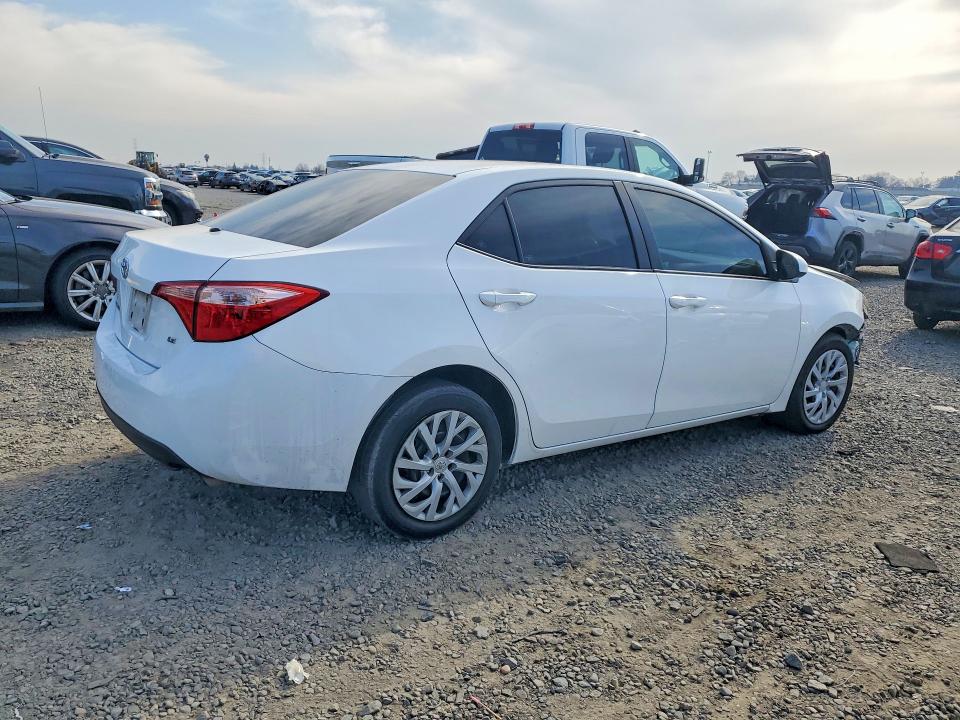Photo 3 from auction – 2017 TOYOTA COROLLA with VIN 2T1BURHE7HC806825