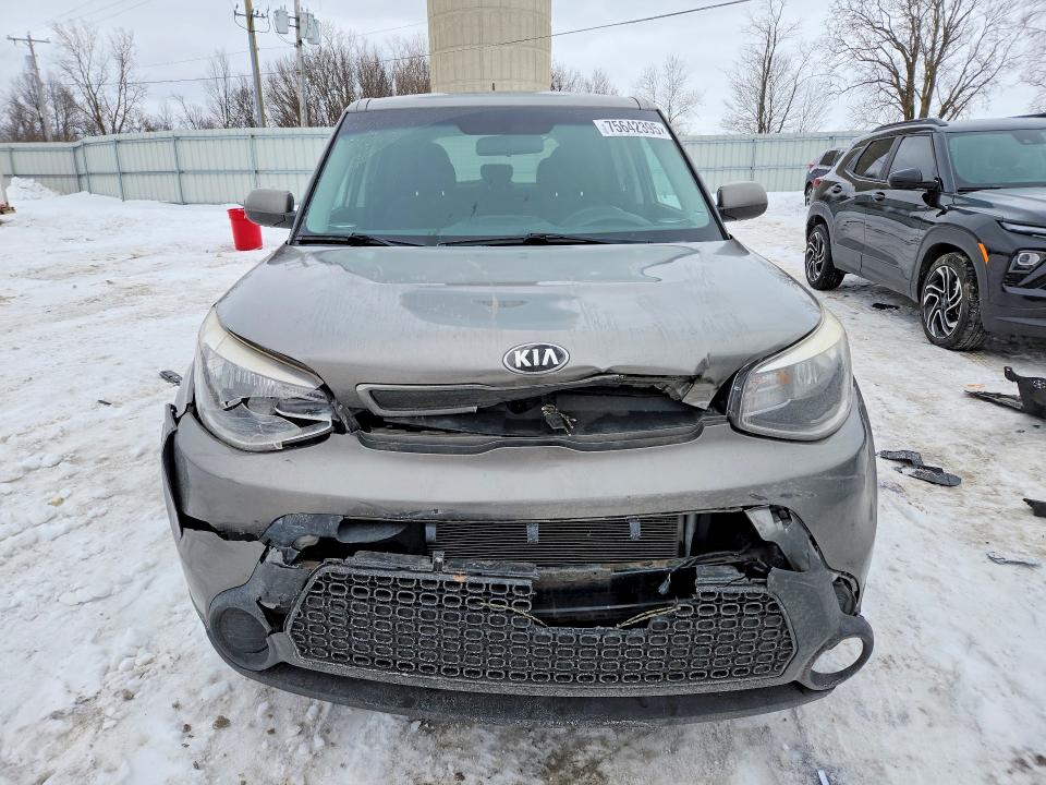 Photo 5 from auction – 2015 KIA SOUL with VIN KNDJN2A24F7185509