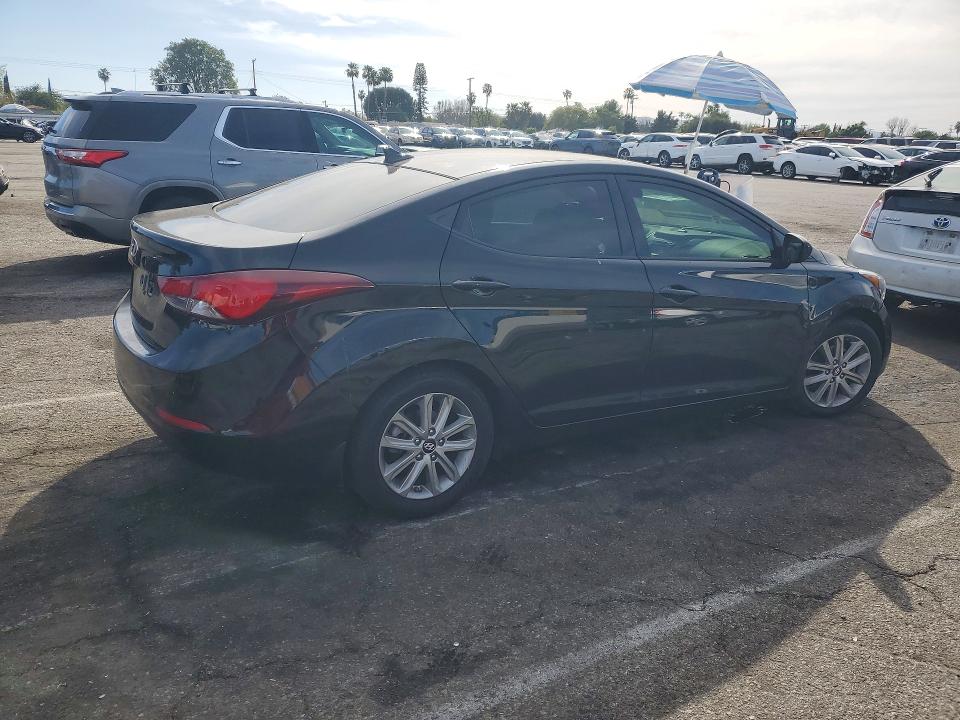 Photo 3 from auction – 2015 HYUNDAI ELANTRA with VIN 5NPDH4AE7FH631013