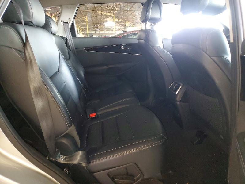 Foto 11 de la subasta – 2016 KIA SORENTO con VIN 5XYPHDA59GG161461