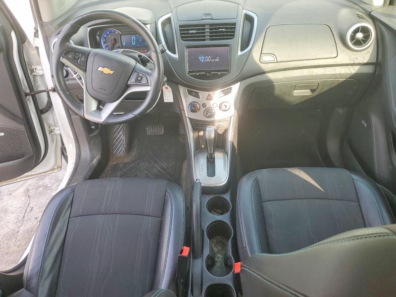 Photo 8 from auction – 2015 CHEVROLET TRAX 1LT with VIN KL7CJLSB2FB142452