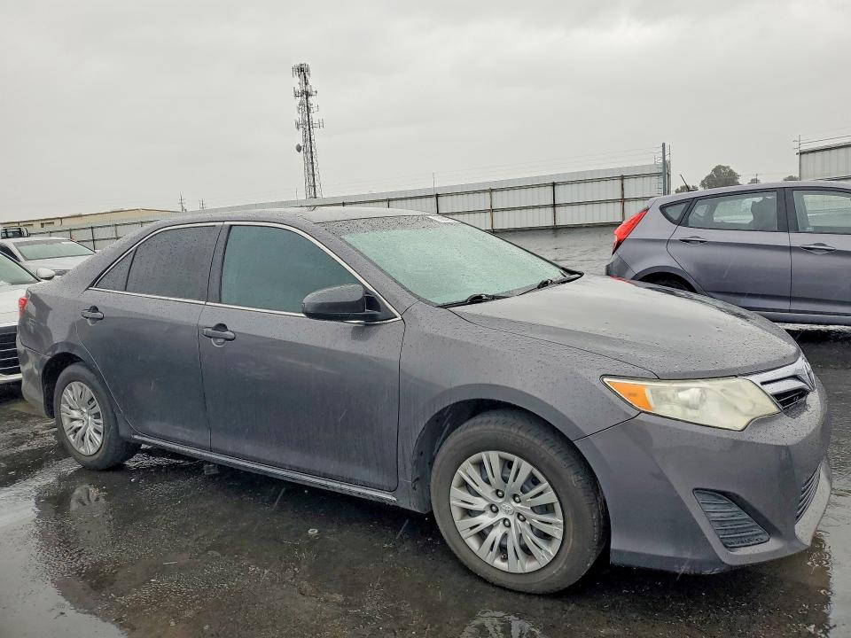 Photo 4 from auction – 2012 TOYOTA CAMRY with VIN 4T4BF1FKXCR199790