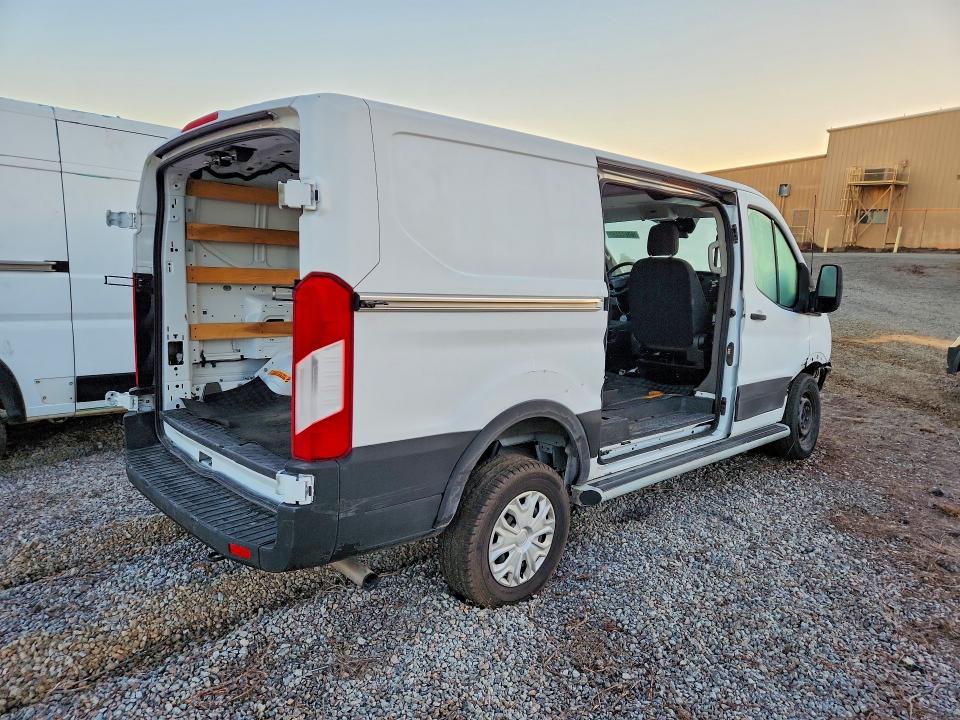 Photo 3 from auction – 2024 FORD TRANSIT with VIN 1FTBR1Y88RKA96072