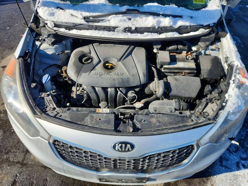 Photo 11 from auction – 2016 KIA FORTE with VIN KNAFX4A61G5523165