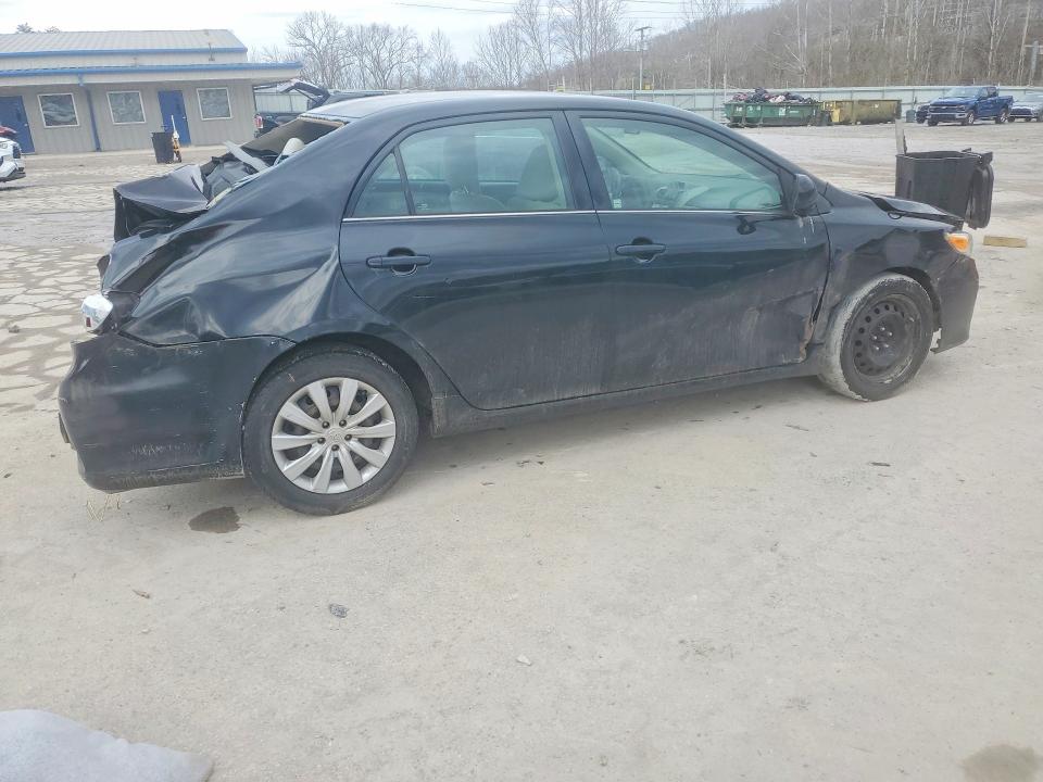 Photo 3 from auction – 2013 TOYOTA COROLLA with VIN 2T1BU4EEXDC955120