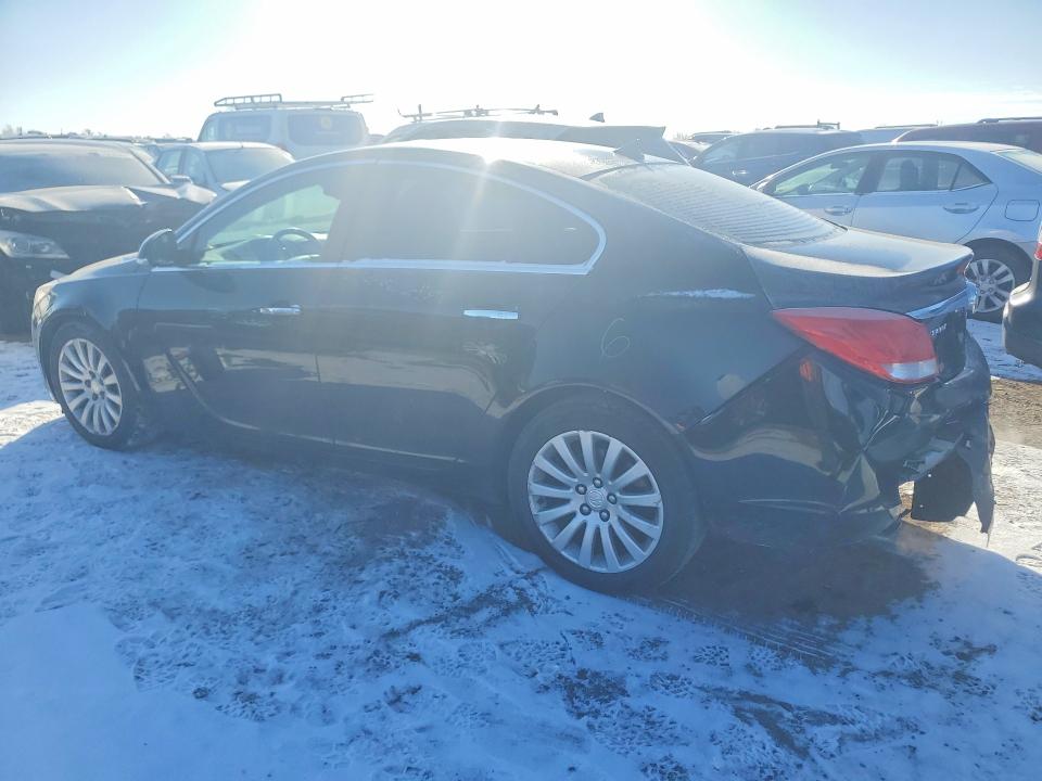 Photo 2 from auction – 2013 BUICK REGAL PREM with VIN 2G4GS5EVXD9124603