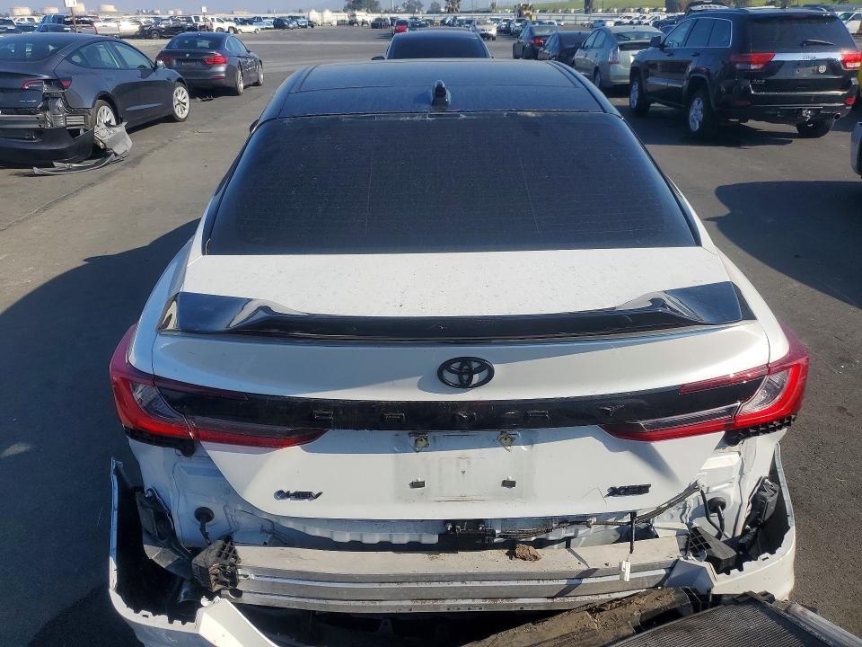 Photo 6 from auction – 2025 TOYOTA CAMRY with VIN 4T1DAACK0SU137870
