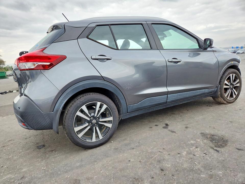 Photo 3 from auction – 2020 NISSAN KICKS with VIN 3N1CP5CV3LL559128