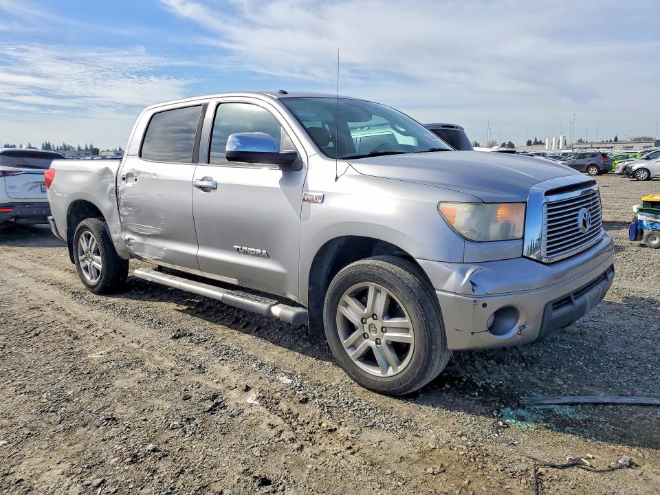 Photo 4 from auction – 2012 TOYOTA TUNDRA with VIN 5TFHY5F17CX251733