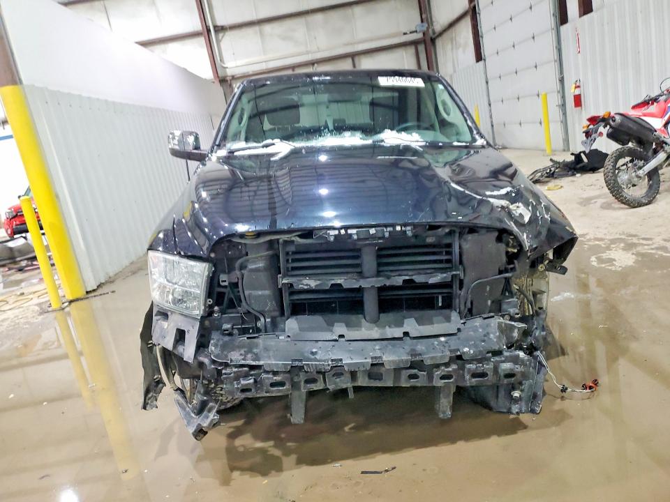 Photo 5 from auction – 2015 RAM 1500 with VIN 1C6RR7KT1FS572129