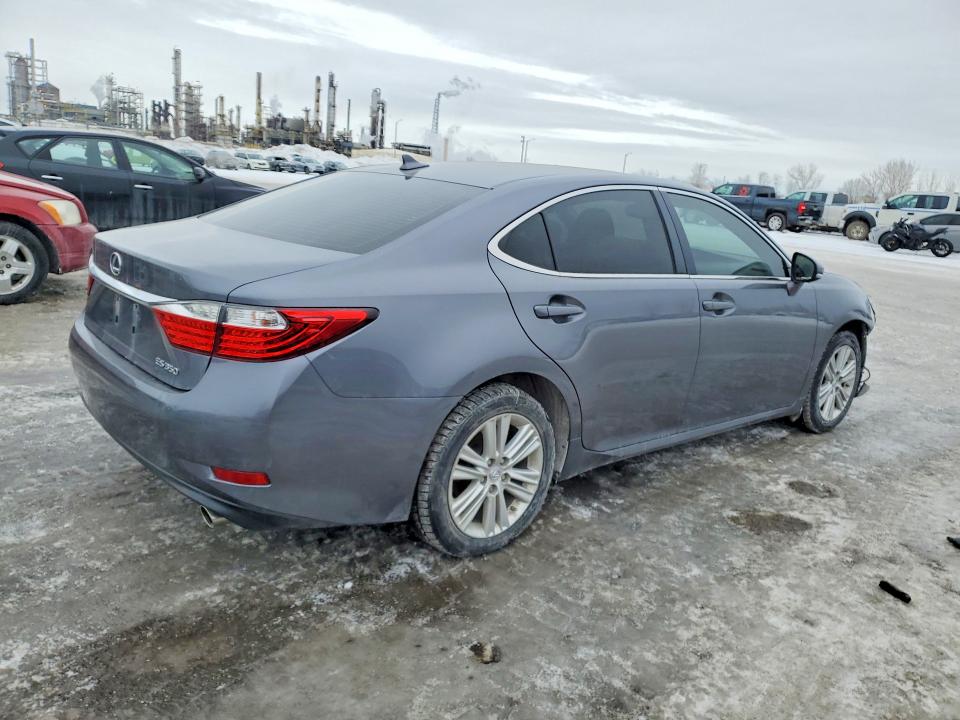 Photo 3 from auction – 2014 LEXUS ES with VIN JTHBK1GG7E2117869
