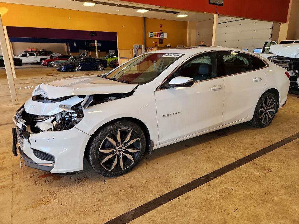CHEVROLET MALIBU LT 2018 with VIN 1G1ZD5ST8JF208831 - Photo from auction