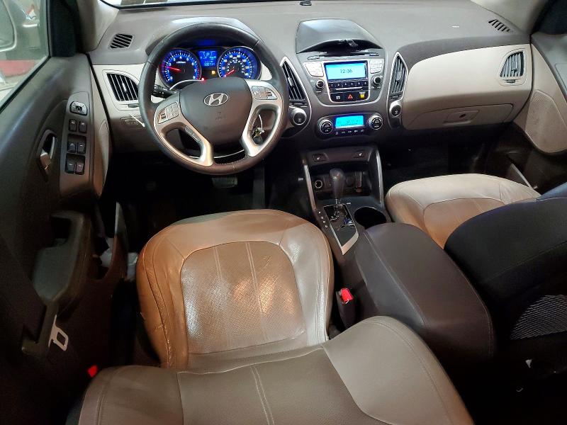 Photo 8 from auction – 2012 HYUNDAI TUCSON with VIN KM8JUCAC1CU369526