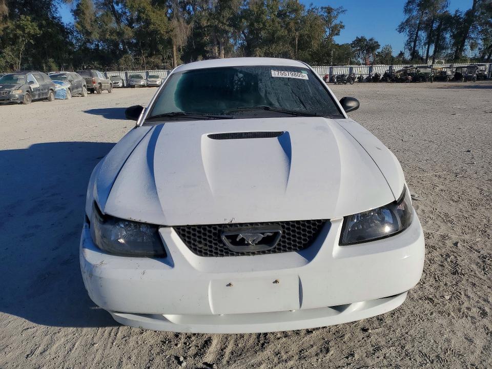 Photo 5 from auction – 2000 FORD MUSTANG with VIN 1FAFP4049YF290690