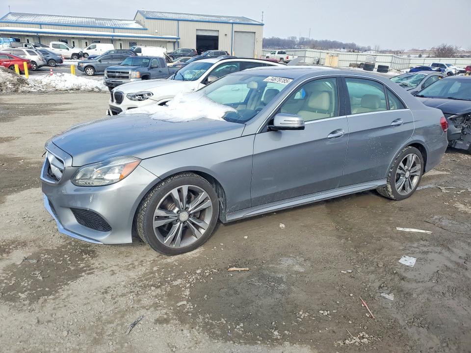 MERCEDES-BENZ E 350 2014 with VIN WDDHF5KB9EA785638 - Photo from auction