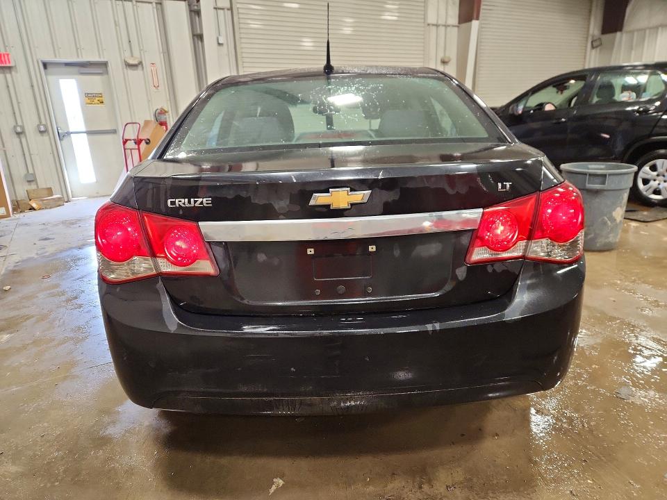 Photo 6 from auction – 2014 CHEVROLET CRUZE with VIN 1G1PC5SB4E7167163