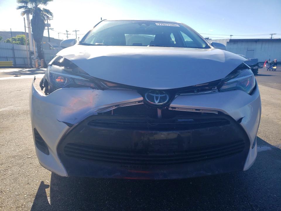 Photo 5 from auction – 2018 TOYOTA COROLLA with VIN 2T1BURHE0JC050261