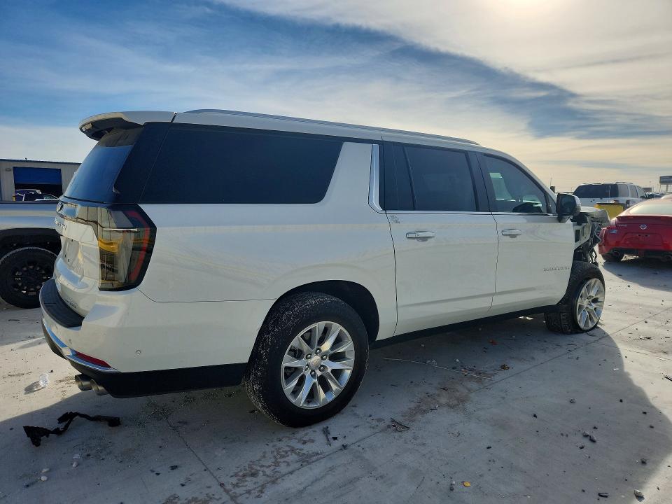 Photo 3 from auction – 2025 CHEVROLET SUBURBAN with VIN 1GNS6FRD6SR121928