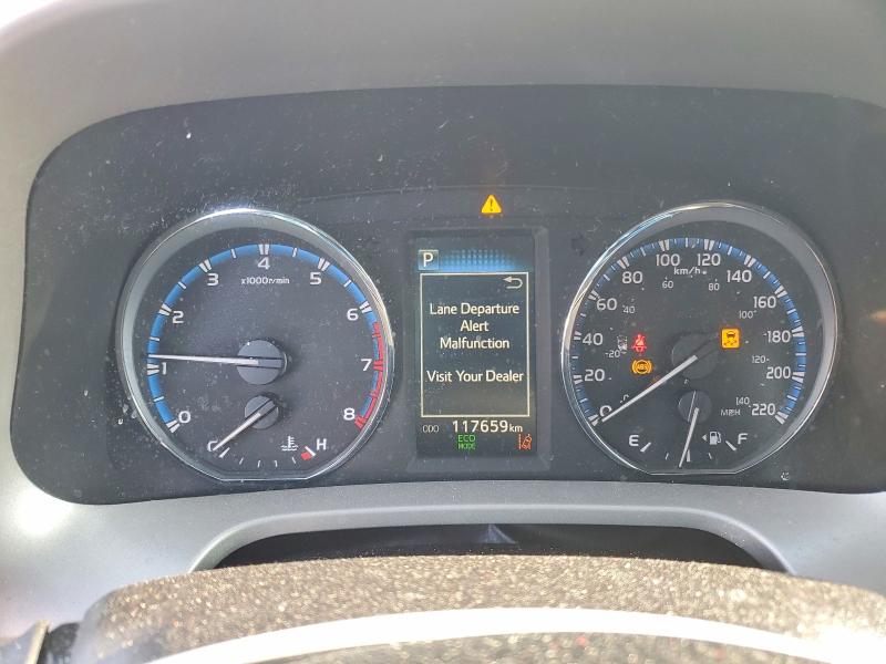 Photo 9 from auction – 2017 TOYOTA RAV4 with VIN 2T3ZFREV3HW356920