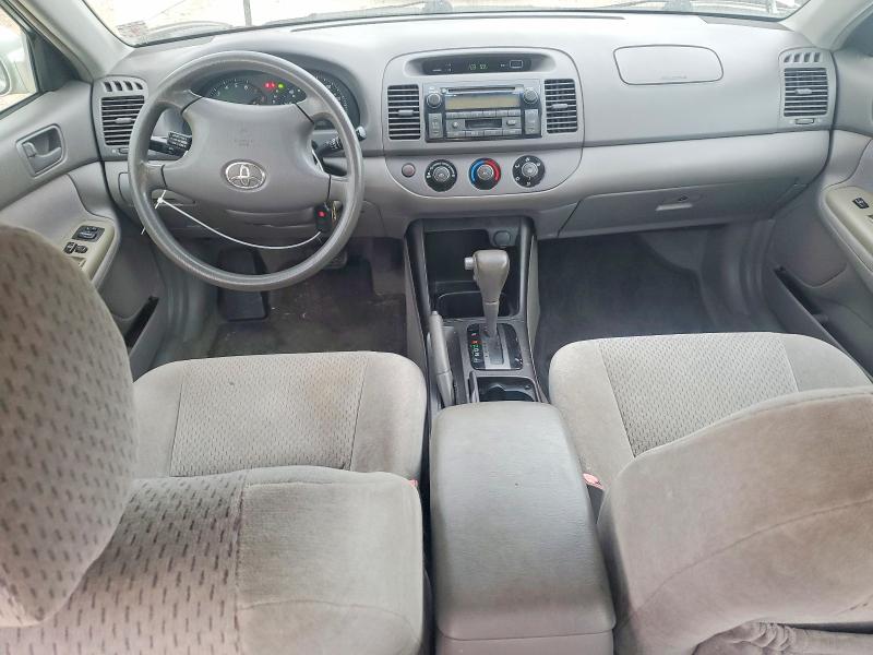 Photo 8 from auction – 2004 TOYOTA CAMRY LE with VIN 4T1BE32K64U847187