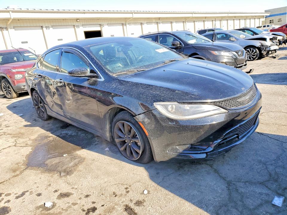 Photo 4 from auction – 2015 CHRYSLER 200 C with VIN 1C3CCCCB7FN628074