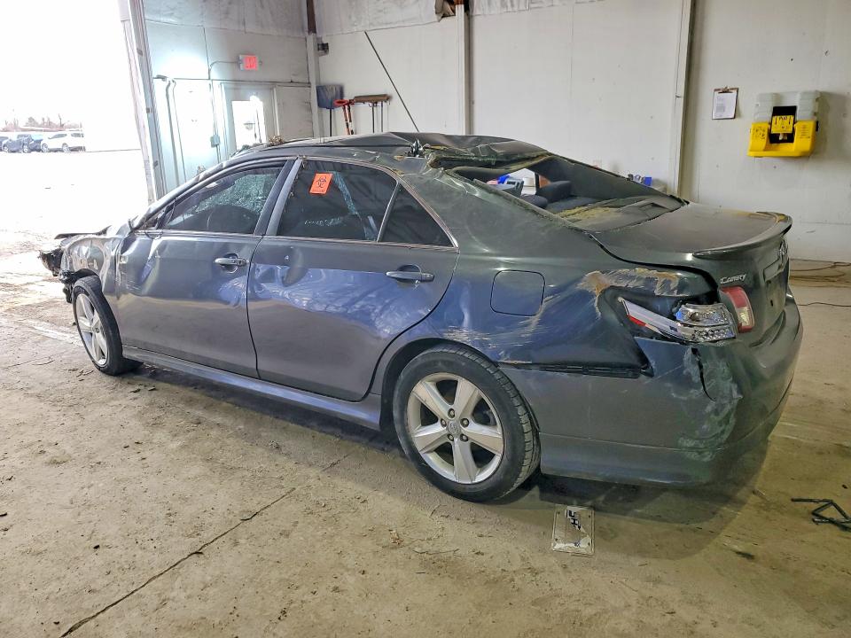 Photo 2 from auction – 2011 TOYOTA CAMRY with VIN 4T1BF3EK2BU213428