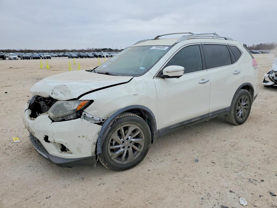 NISSAN ROGUE 2015 with VIN 5N1AT2MT5FC913710 - Photo from auction