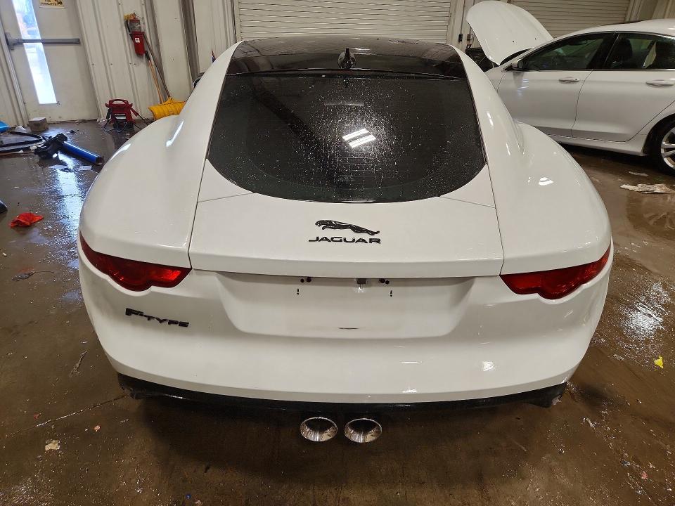 Photo 6 from auction – 2015 JAGUAR F-TYPE with VIN SAJWA6AT2F8K19069