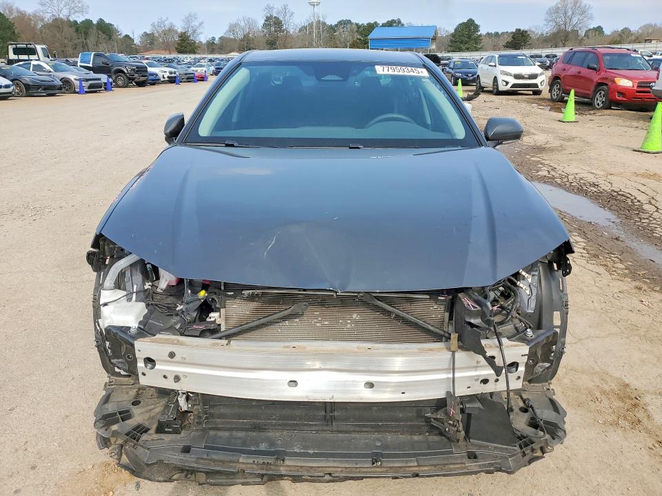 Photo 5 from auction – 2025 TOYOTA CAMRY with VIN 4T1DAACK6SU505260