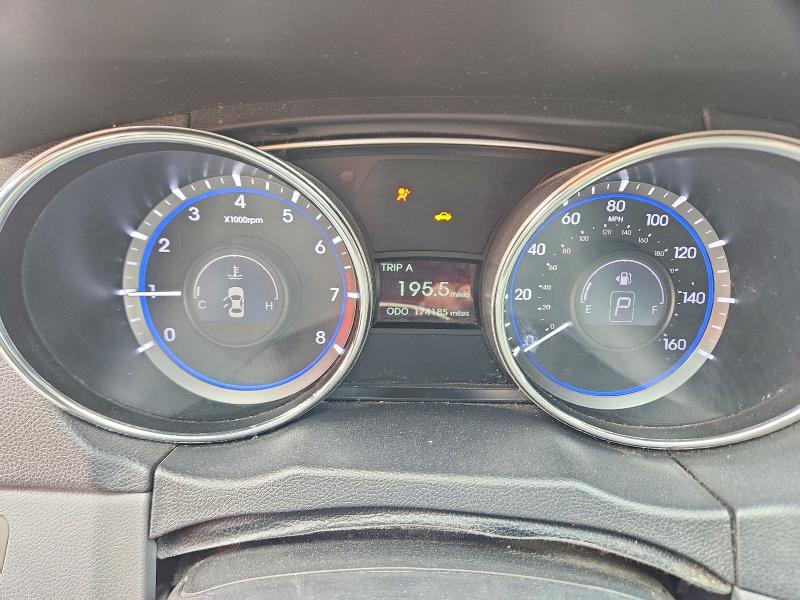 Photo 9 from auction – 2011 HYUNDAI SONATA SE with VIN 5NPEC4AC6BH022569