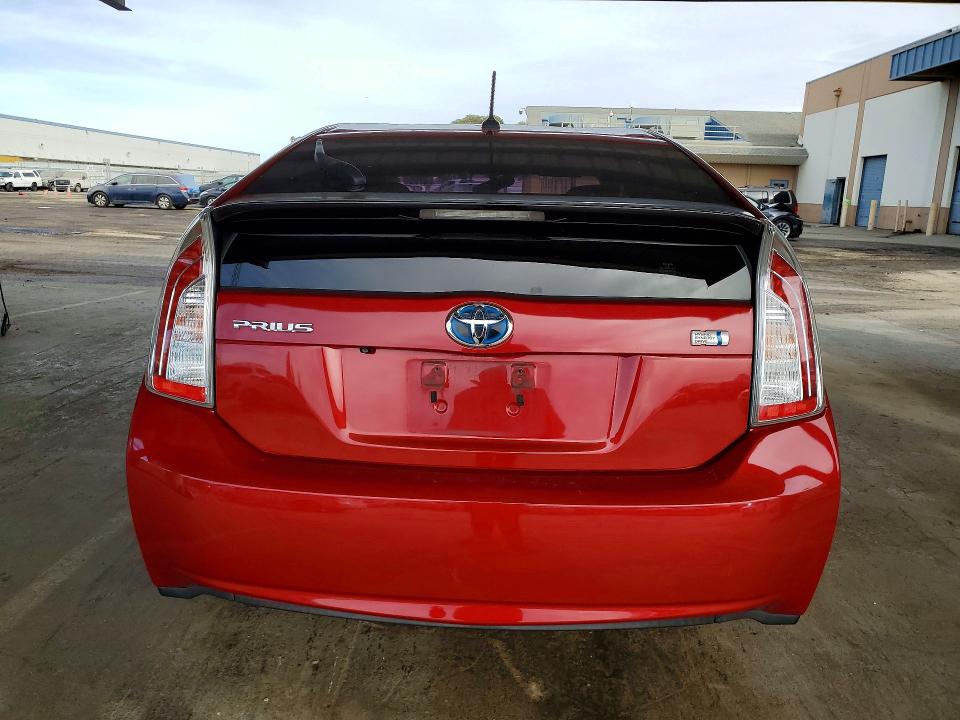 Photo 6 from auction – 2015 TOYOTA PRIUS with VIN JTDKN3DU1F1933062