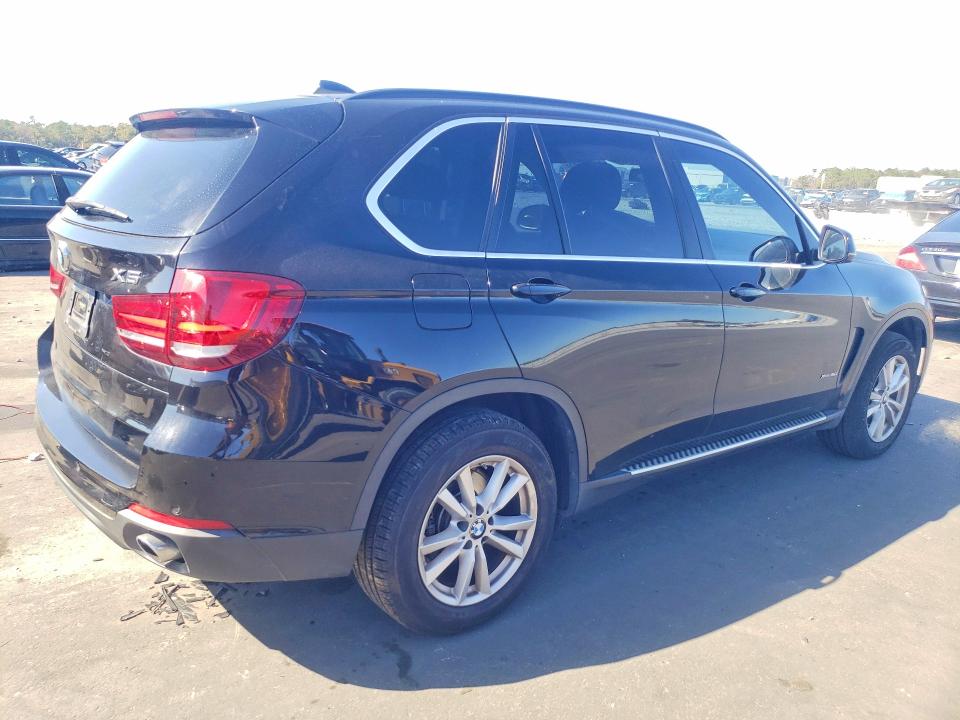 Photo 3 from auction – 2015 BMW X5 XDRIVE3 with VIN 5UXKR0C52F0K58551