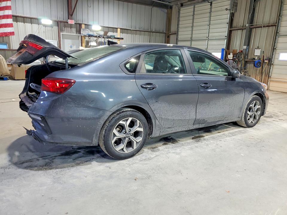 Photo 3 from auction – 2020 KIA FORTE with VIN 3KPF24AD0LE253408