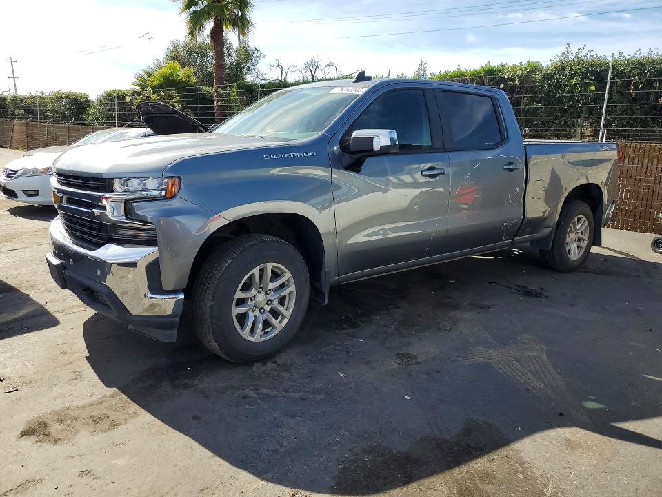 CHEVROLET SILVERADO 2020 with VIN 3GCUYDED7LG394657 - Photo from auction