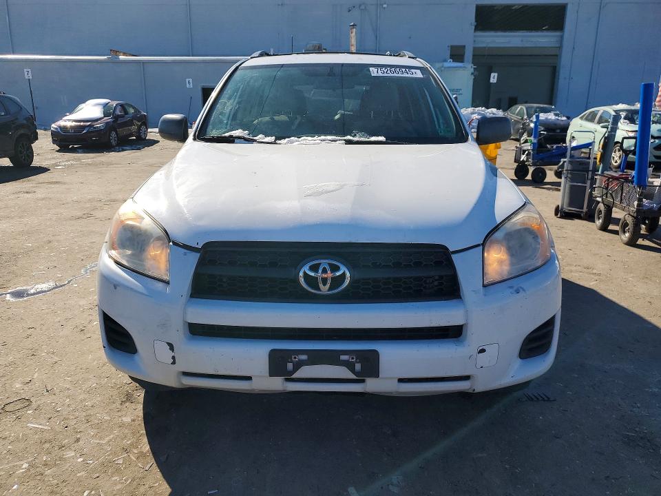 Photo 5 from auction – 2012 TOYOTA RAV4 with VIN 2T3BF4DV8CW232365