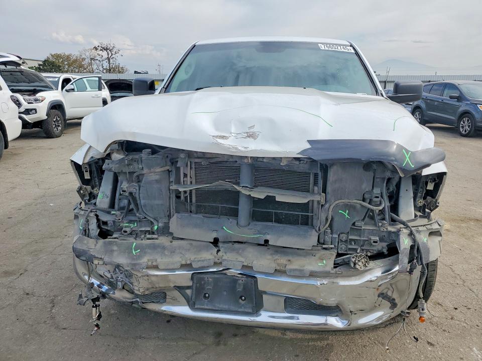 Photo 5 from auction – 2019 RAM 1500 CLASSIC with VIN 1C6RR6TT2KS602497