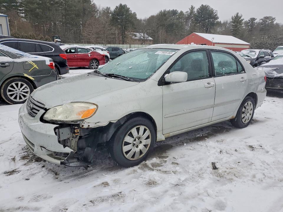 TOYOTA COROLLA 2004 with VIN 2T1BR32E94C261941 - Photo from auction